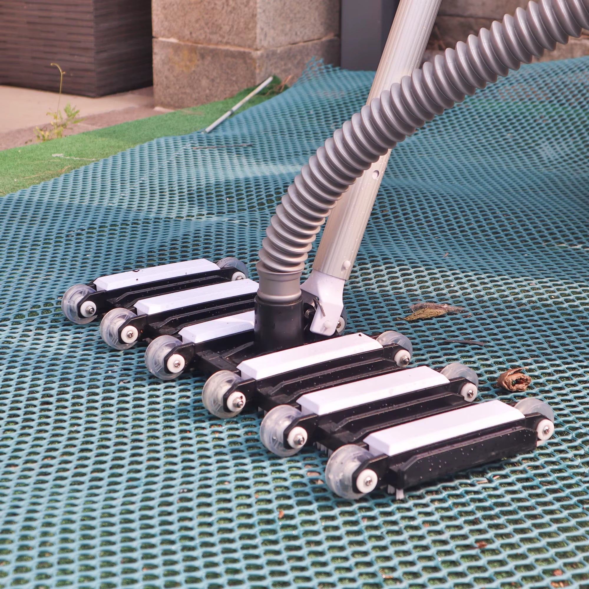 1Pc Extra-Wide Deep Cleaning Pool Vacuum Head,Compatible with Standard Pool Poles & Hoses for All Pool Surfaces