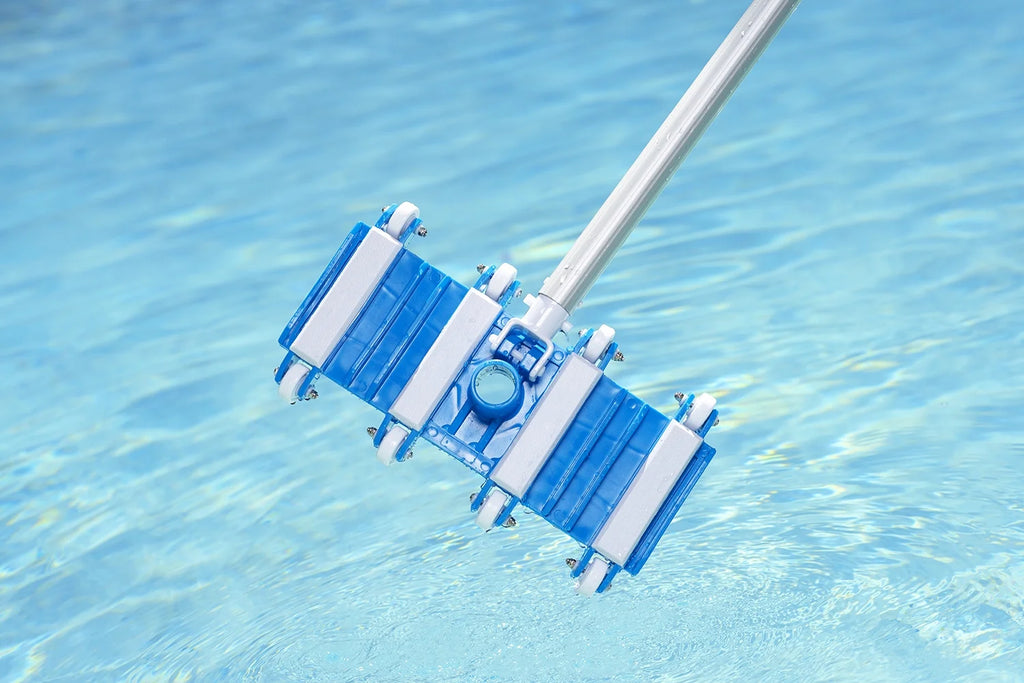 Essential Collection Gunite Flexible Swimming Pool Vacuum Cleaner